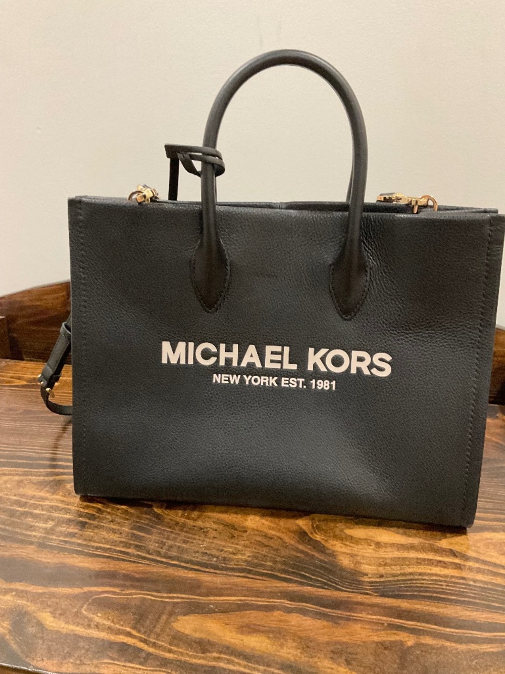 MICHAEL KORS Tote